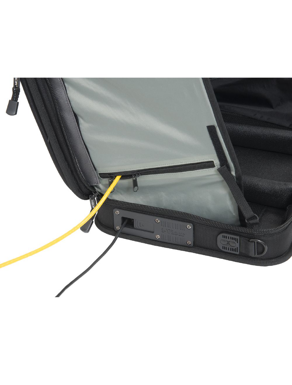 Seaport i-Visor LS Pro MAG Laptop Case with Sun Hood Borge's Imaging